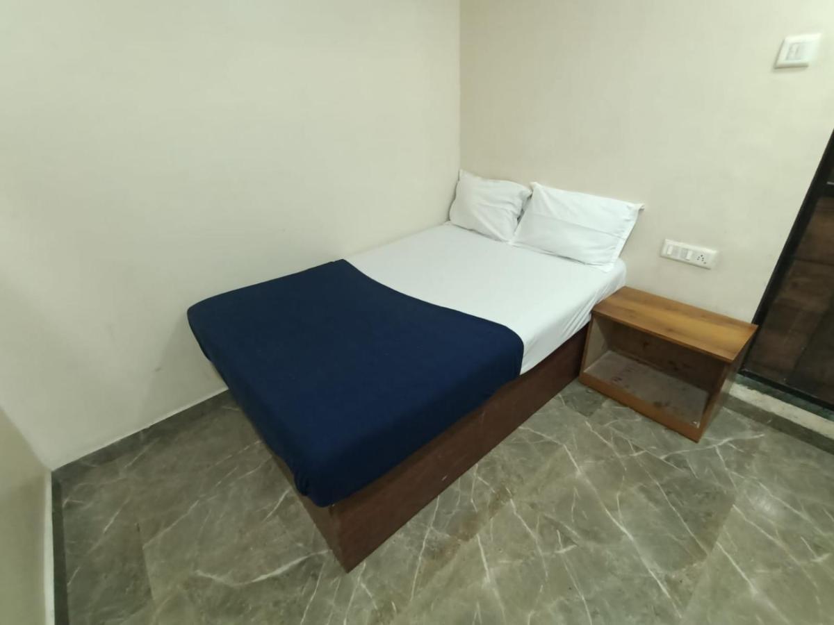 Hotel Safalta Residency, Chembur Mumbai Exterior foto